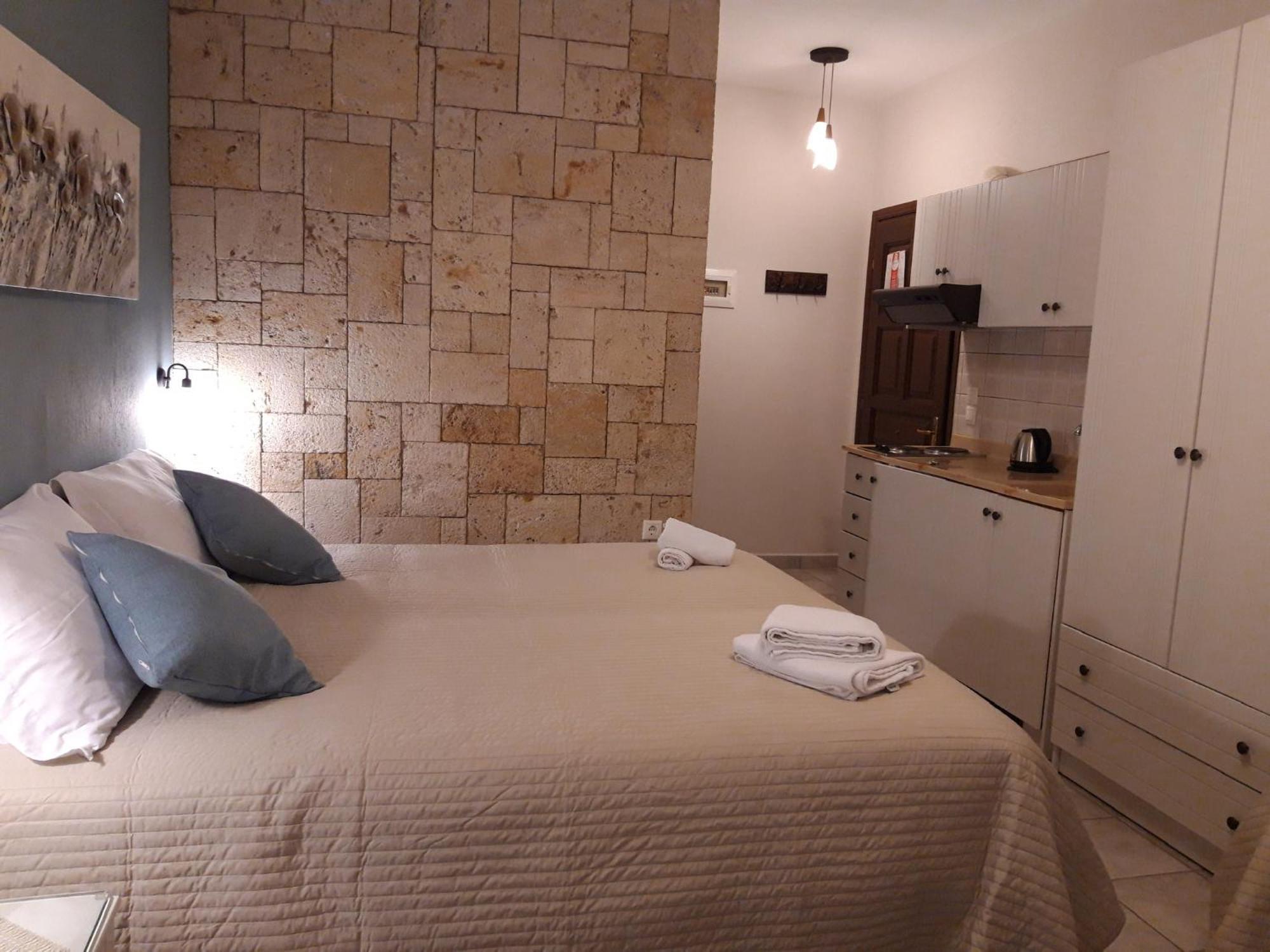 Apartamento Pansion Irini Uranópolis Exterior foto