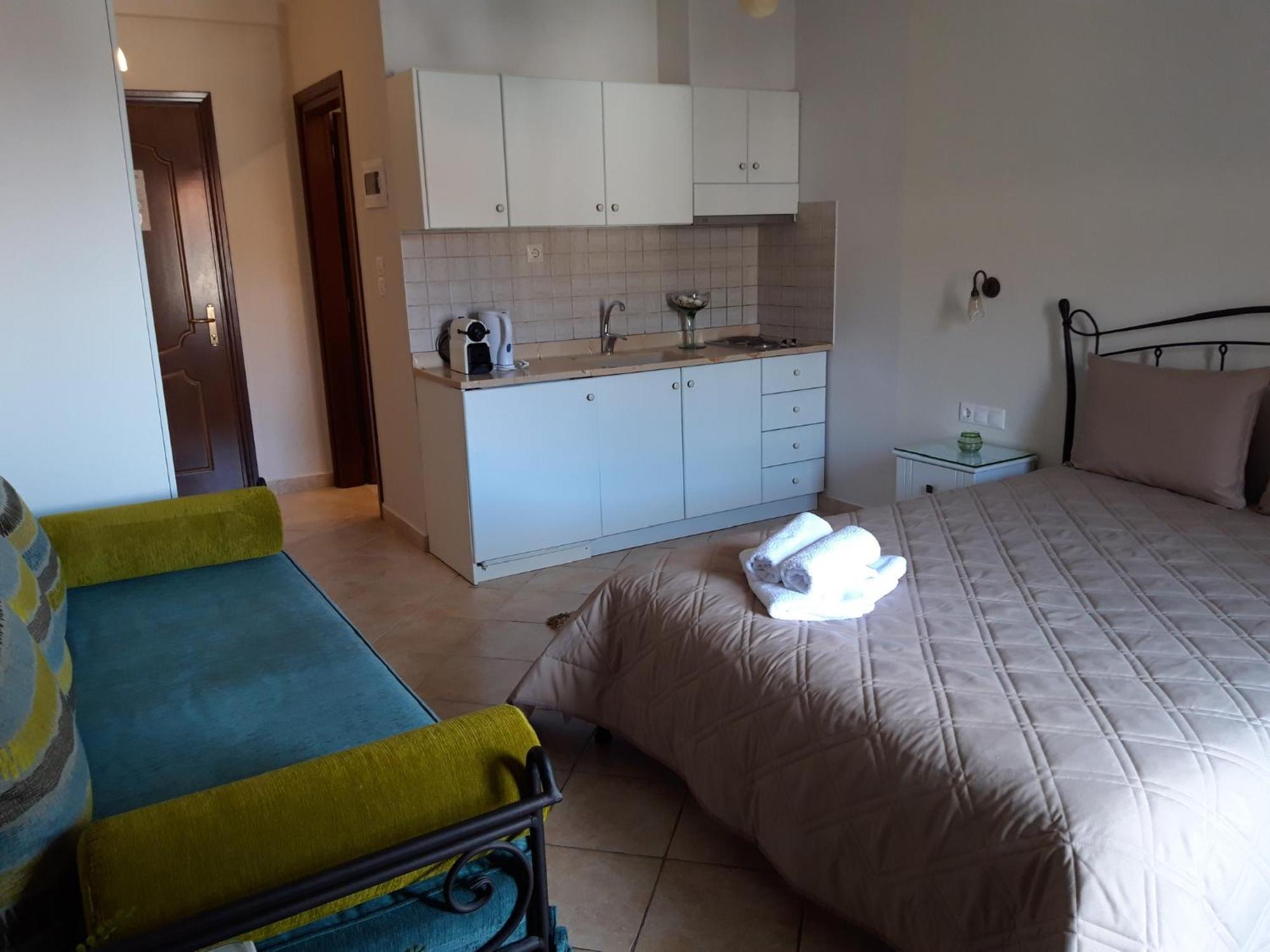 Apartamento Pansion Irini Uranópolis Exterior foto