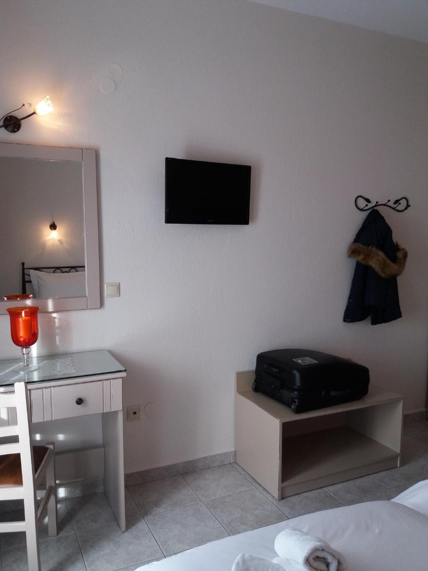 Apartamento Pansion Irini Uranópolis Exterior foto