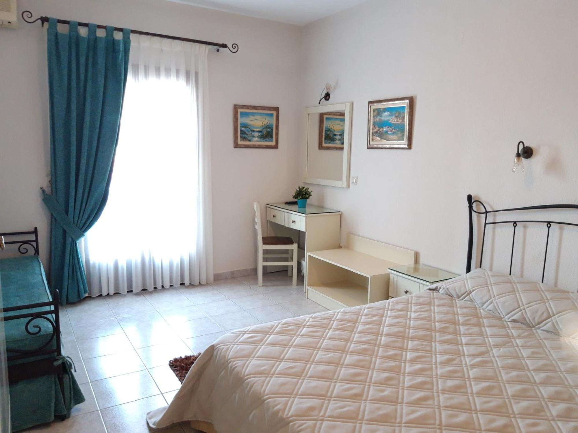 Apartamento Pansion Irini Uranópolis Exterior foto
